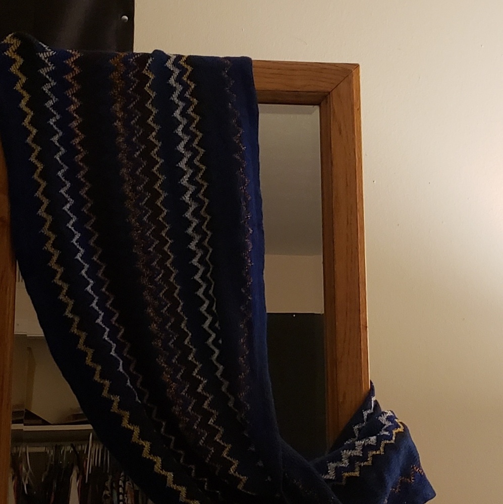Loop scarf